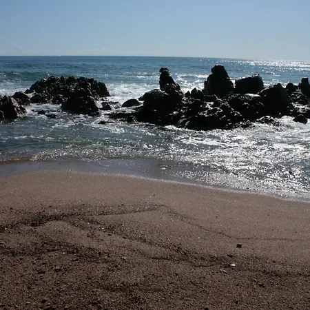 Nuit Calme Sur Domaine *